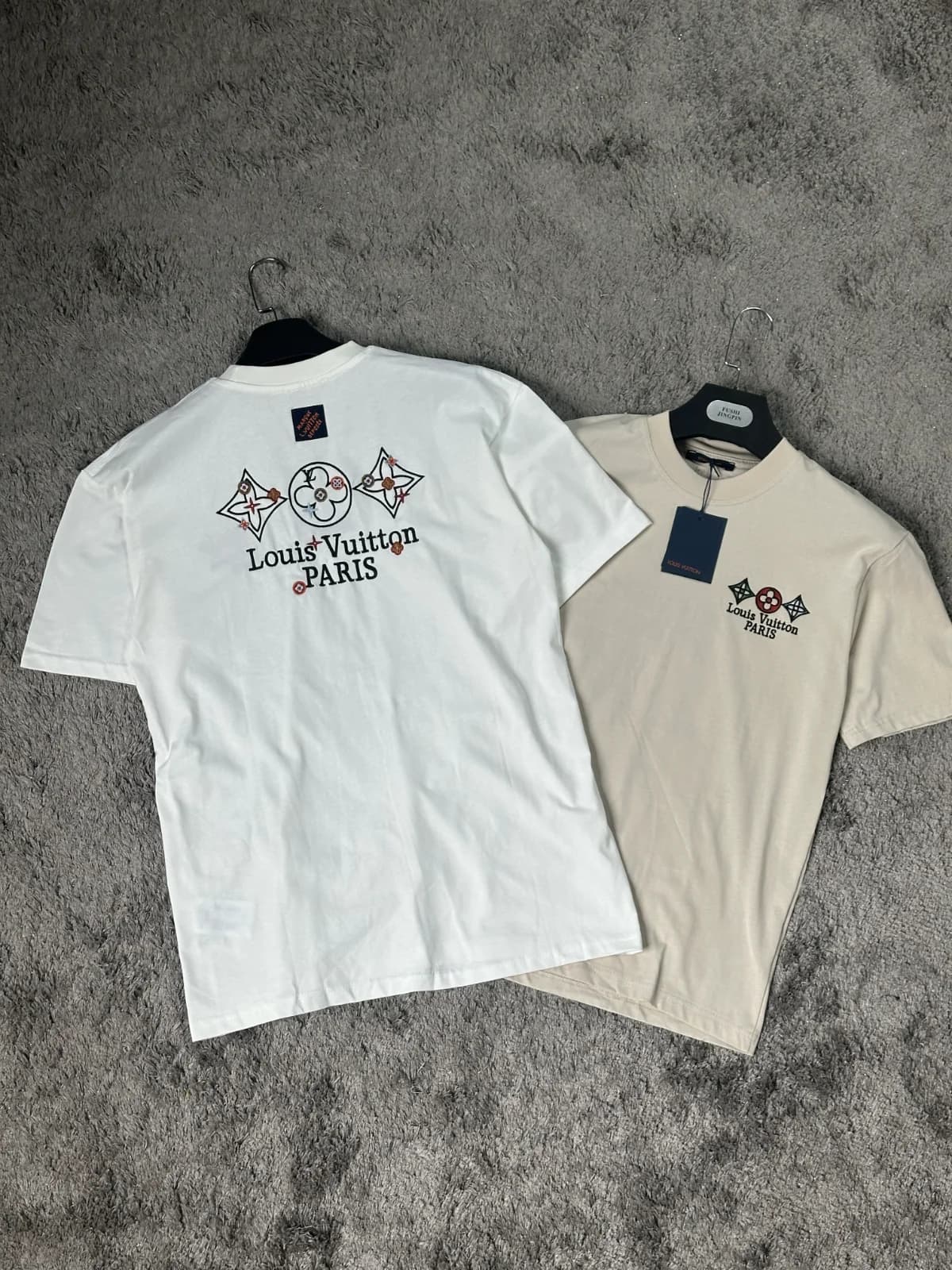 T-shirt LV
