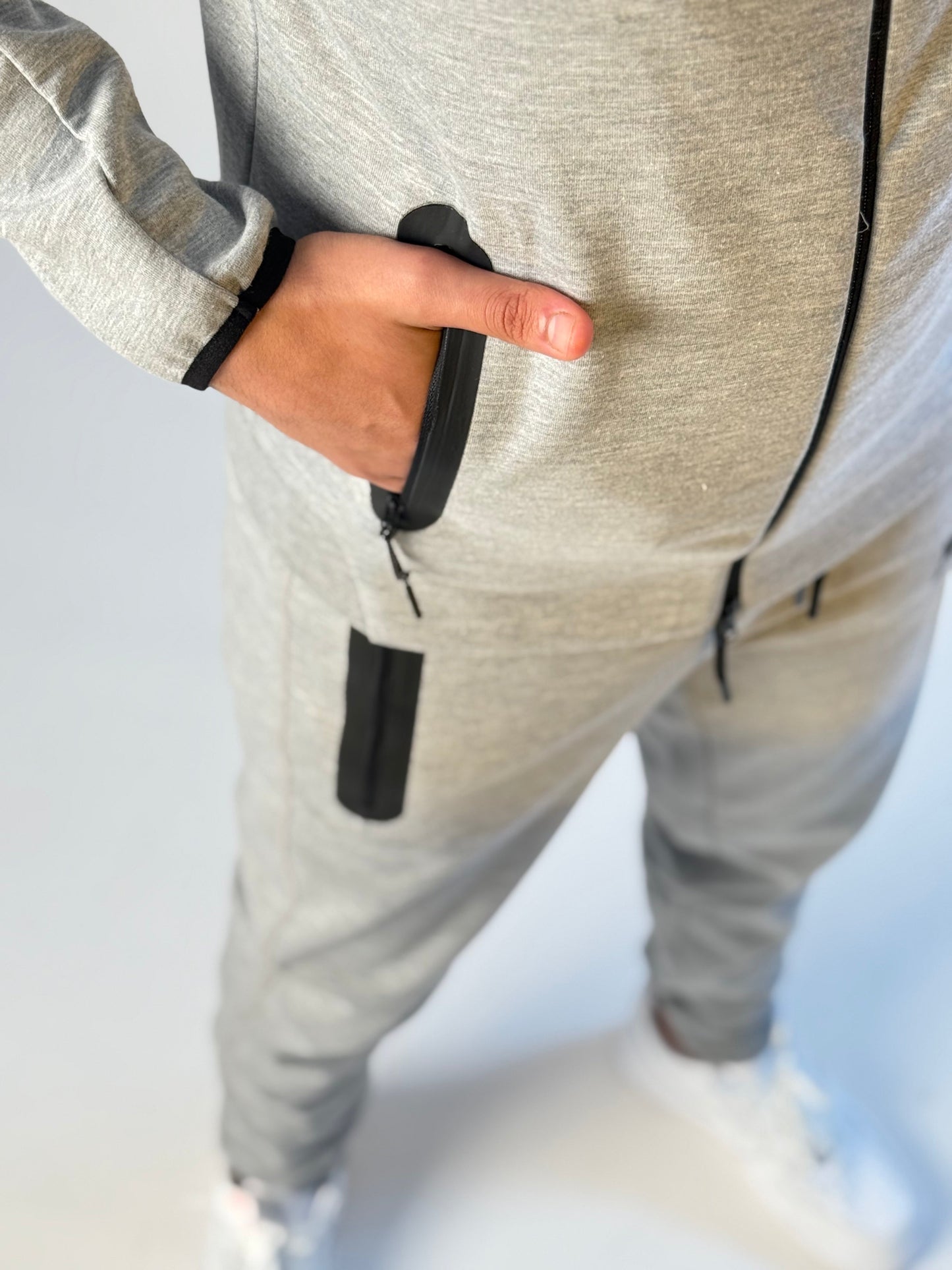 NIKE TECH FLEECE 2024